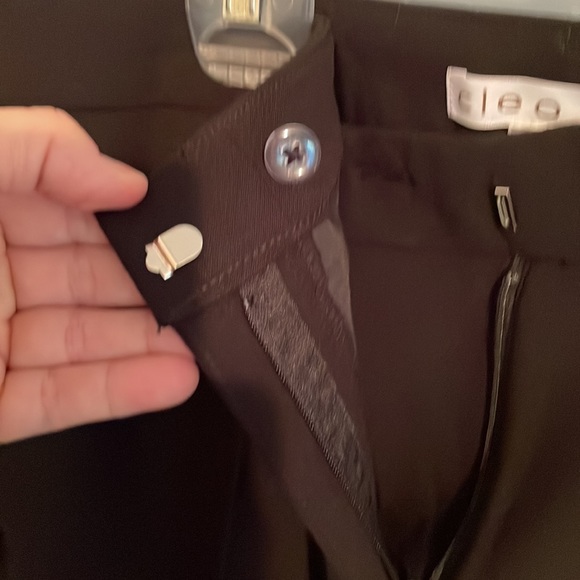 ⬇️Price Drop⬇️ Cleo relaxed fit black trouser/pants NWT size 8 - Picture 3 of 6